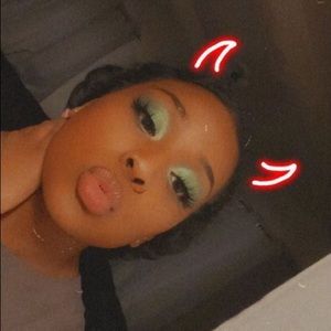 Meet your Posher, Asia